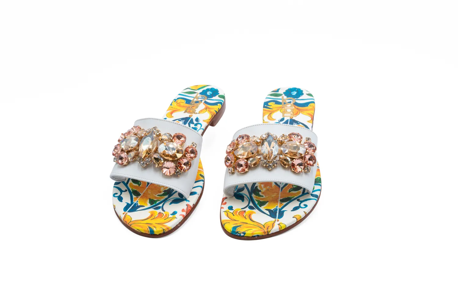 Maiolica di Bouganville Capri Bells 3